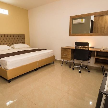 Genesis Hotel Синселехо Экстерьер фото